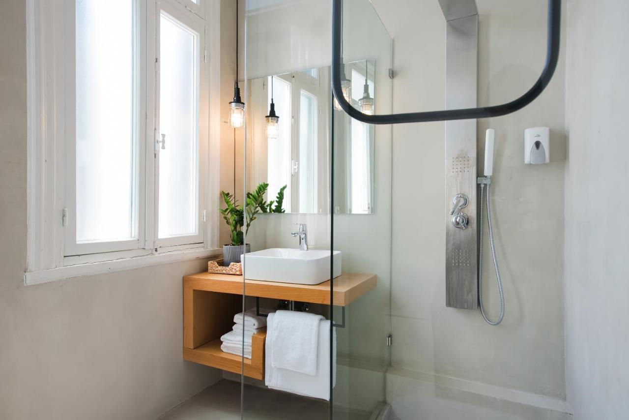 Monk Monastiraki Suites أثينا المظهر الخارجي الصورة