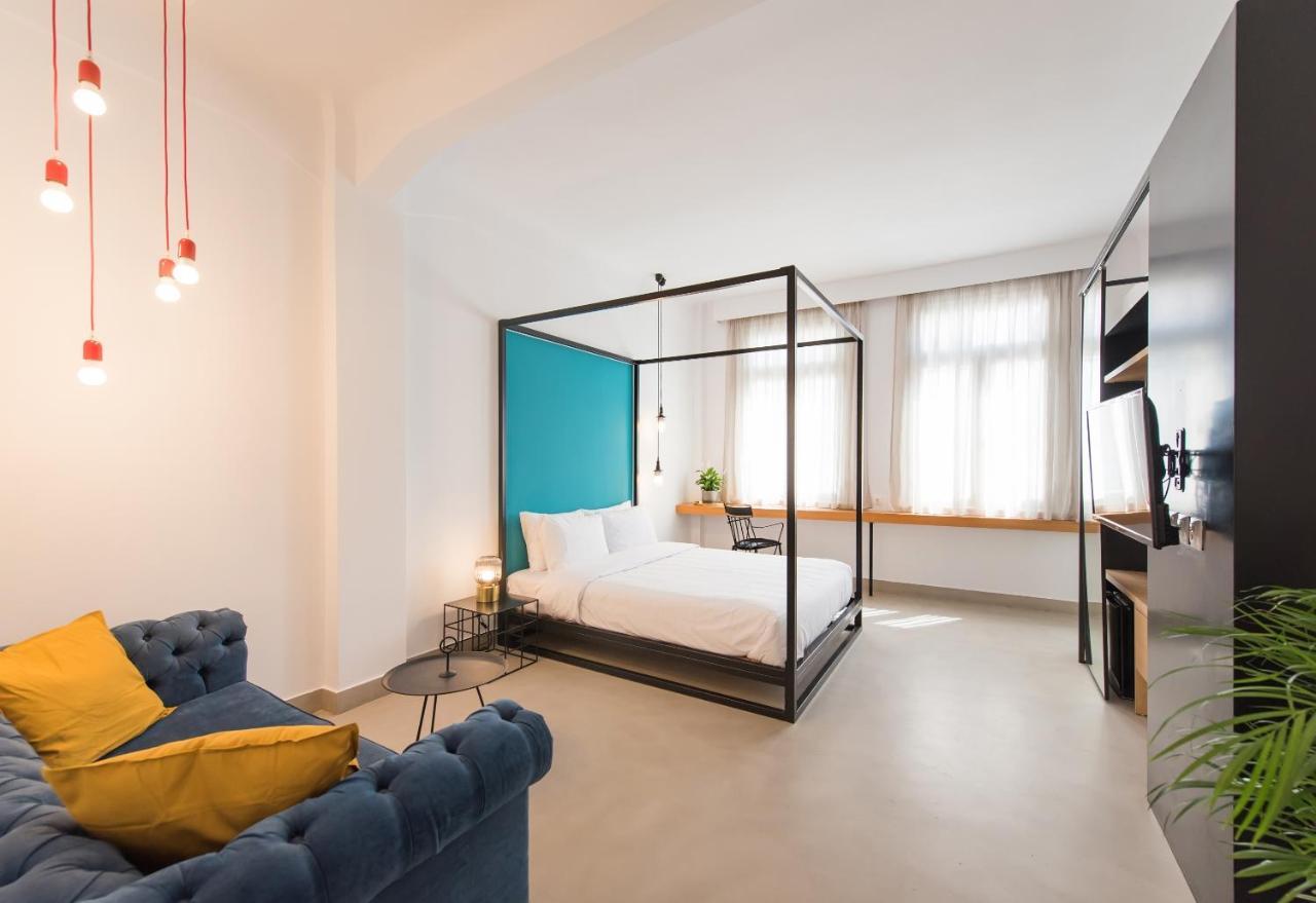 Monk Monastiraki Suites أثينا المظهر الخارجي الصورة