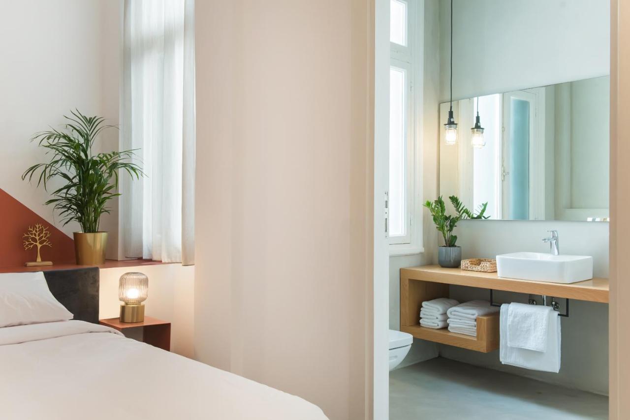 Monk Monastiraki Suites أثينا المظهر الخارجي الصورة