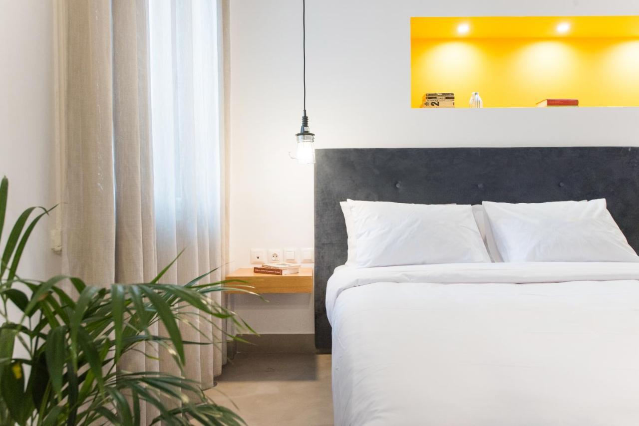 Monk Monastiraki Suites أثينا المظهر الخارجي الصورة